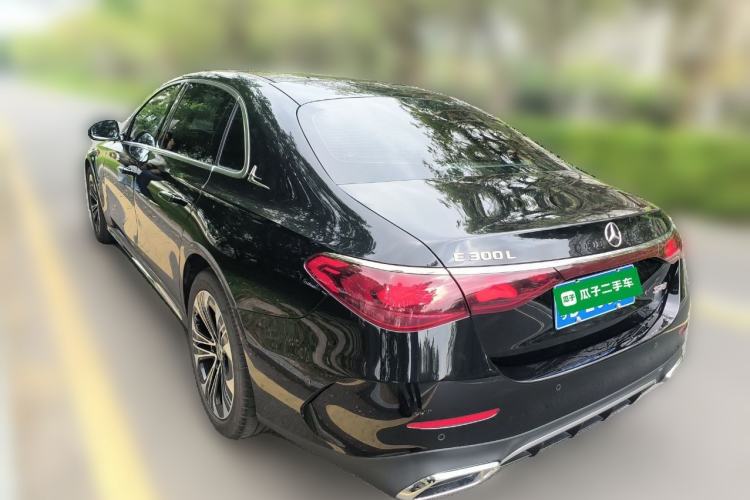 Used Mercedes-Benz E-Class 2024 Facelift E 300 L Fashion Sport Edition
