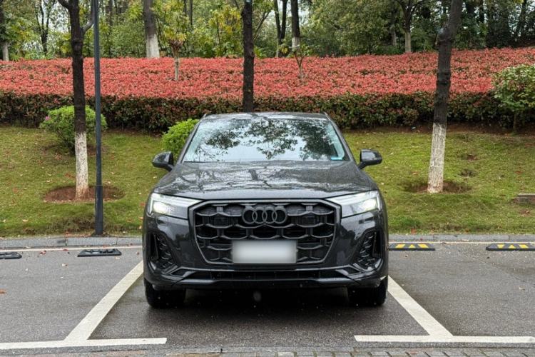 Used Audi Q7 2025 45 TFSI quattro S line Black Warrior Edition Exterior 1