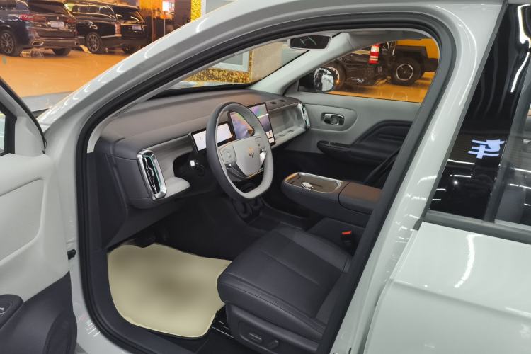 Used Leapmotor B10 2025 510 Joyful Edition Driver Seat