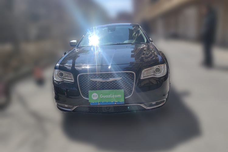 Used Chrysler 300C 2016 3.0L Supreme Edition