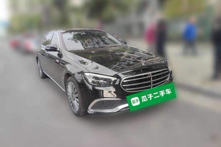 Used Mercedes-Benz E-Class 2023 Updated E 300 L Luxury Edition Front Right 45 Deg