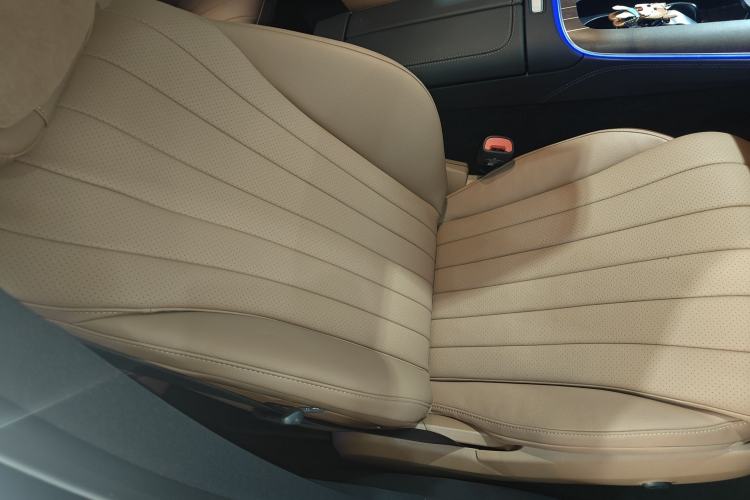 Used Mercedes-Benz E-Class 2025 Facelift E 300 L Luxury Edition