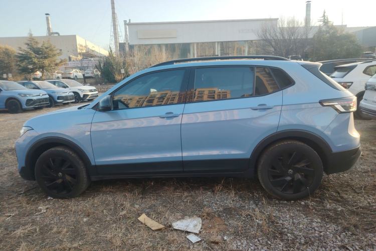 Used Volkswagen Tharu 2025 NewRui 300TSI Prestige Edition
