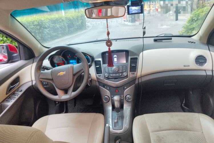 Used Chevrolet Cruze 2015 1.5L Classic SE AT
