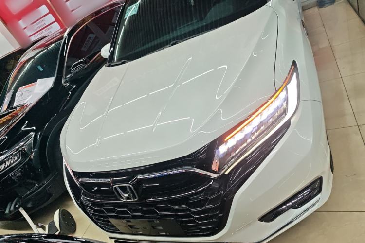 Used Honda UR-V 2020 370TURBO Two-Wheel Drive Luxury Edition
