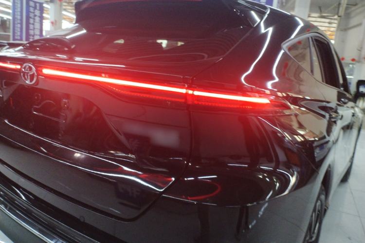 Used Toyota Venza 2022 2.0L CVT Four-Wheel Drive Supreme Edition Right Rear Taillight