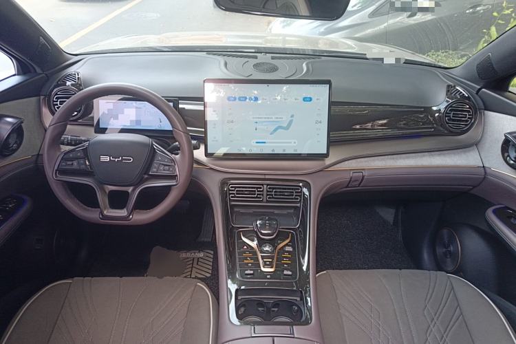 Used BYD Frigate 07 2023 DM-i 100KM Prestige Model