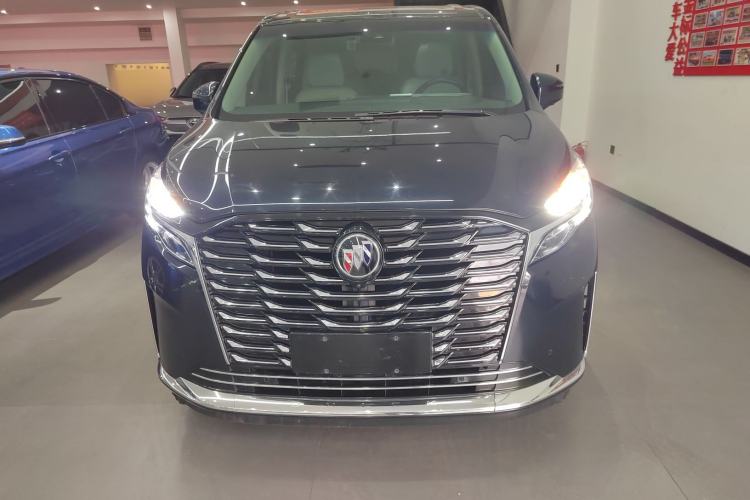 Used Buick GL8 2023 ES Lu Zun Deluxe and Yue Edition