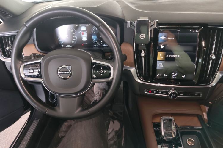 Used Volvo S90 2021 B5 Zhiyi Luxury Edition
