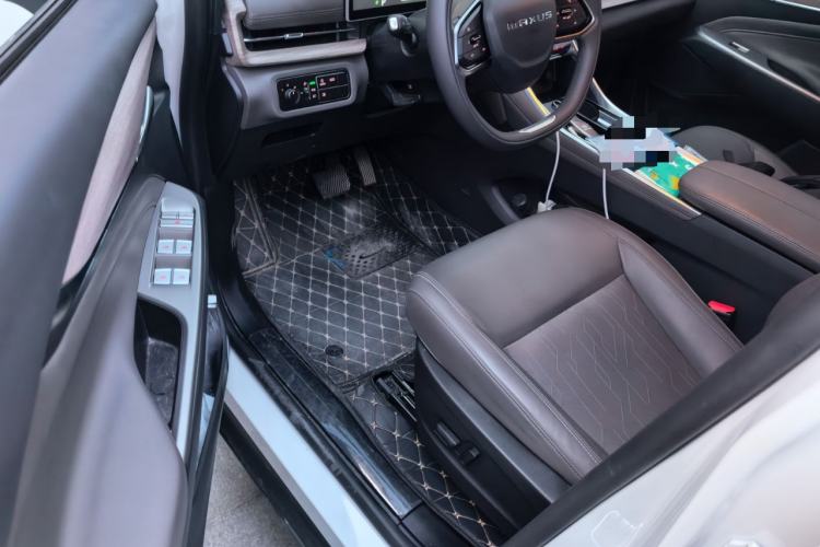 Used SAIC MAXUS G50 PHEV 2025 Leading Edition Driver Seat