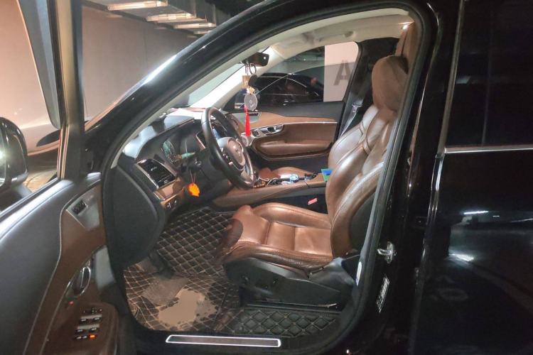 Used Volvo XC90 2019 T6 Prestige 7-Seater China VI Standard
