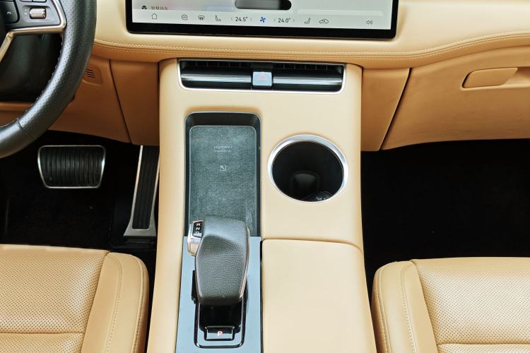 Used Hima AITO M5 2022 Extended-Range Four-Wheel Drive Performance Version