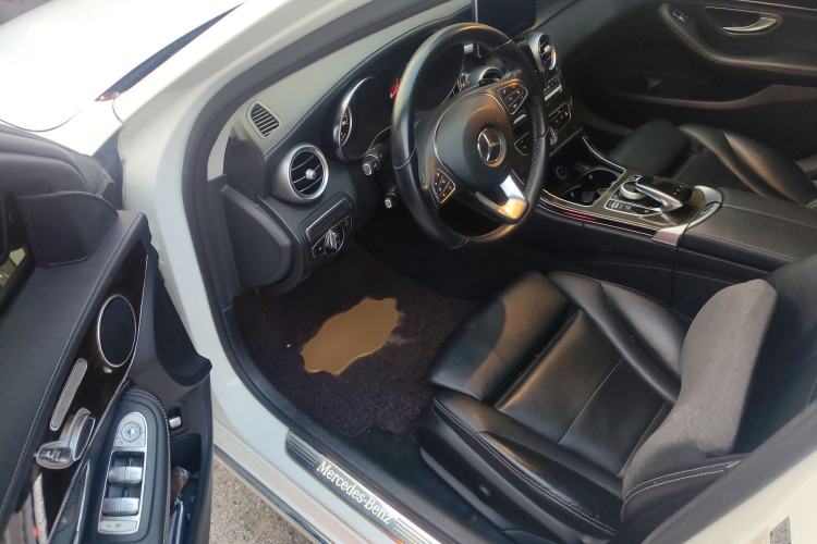 Used Mercedes-Benz C-Class 2015 C 200 L