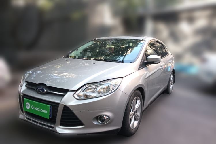 Used Ford Focus 2012 Sedan 1.6L Automatic Fashion Edition