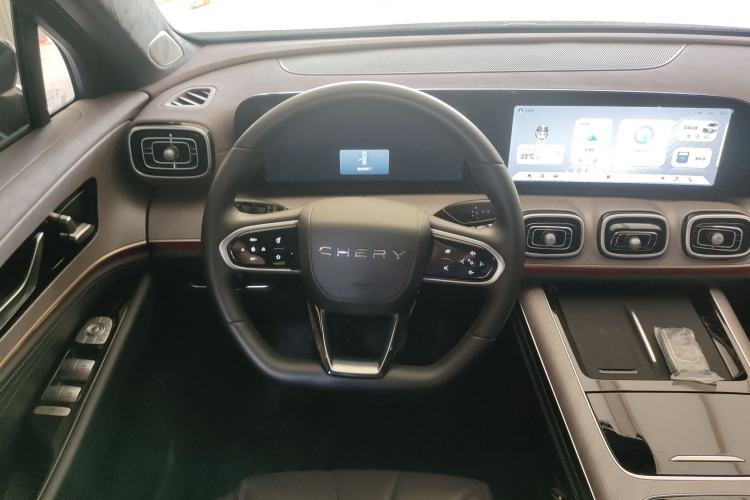 Used Chery Tiggo 9 2025 2.0T Automatic Two-Wheel Drive Luxury Edition 5 Seats