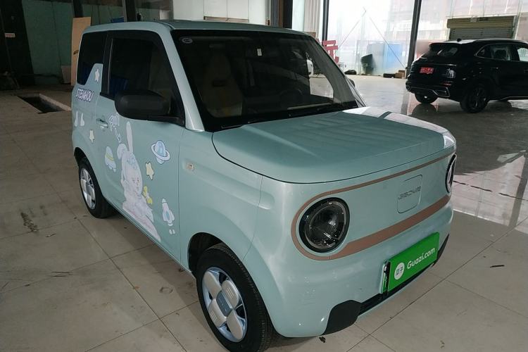 Used Geely Galaxy Panda 2024 Panda Mini 200km Endurance Bear
