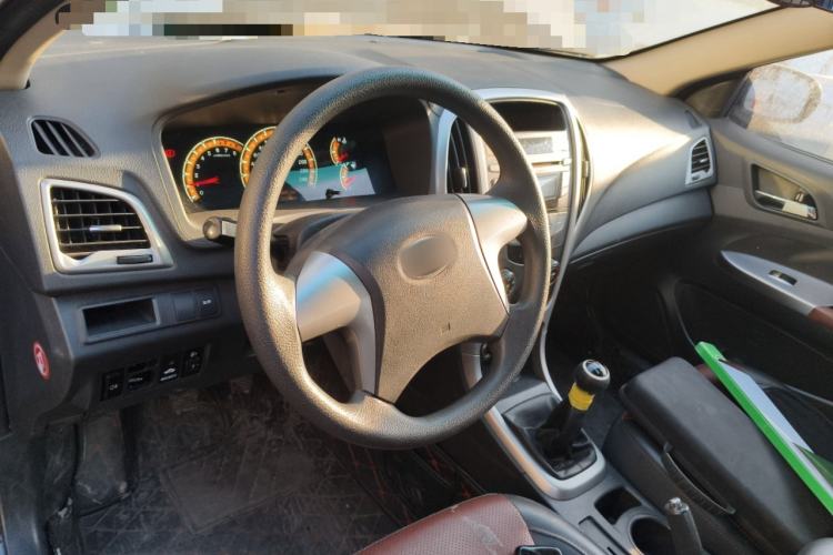 Used BYD F3 2015 Energy-Efficient Model 1.5L Manual Comfort Edition
