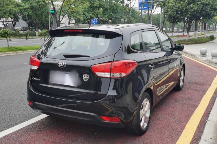 Used Kia Carens 2013 2.0L 7-Seater Automatic Standard Version China IV Standard
