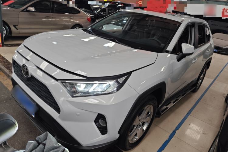 Used Toyota RAV4 2020 2.0L CVT Two-Wheel Drive Fashion Edition