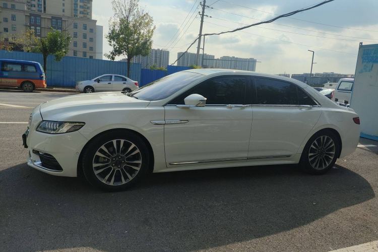 Used Lincoln Continental 2019 2.0T Two-Wheel Drive Prestige Version China VI Standard
