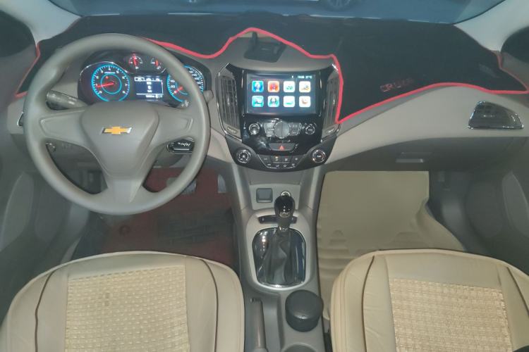 Used Chevrolet Cruze 2015 1.5L Automatic Fashion Navigation Edition