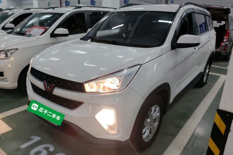 Used Wuling Hongguang S3 2019 1.5L Manual Comfort Model China VI Standard