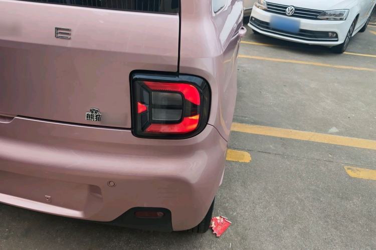 Used Geely Galaxy Panda 2024 Facelifted Panda Mini 200km Dragon Edition Exterior 6