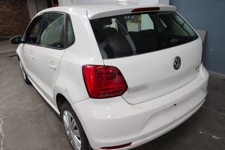 Used Volkswagen Polo 2016 1.6L Automatic Comfort Model
