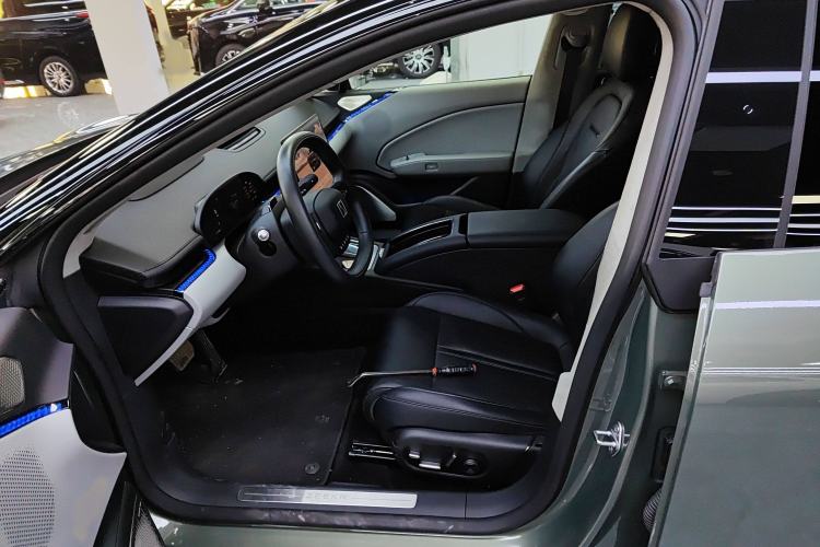 Used Zeekr 007 2025 Long-Range Rear-Wheel-Drive Intelligent Driving Version 100 kWh
