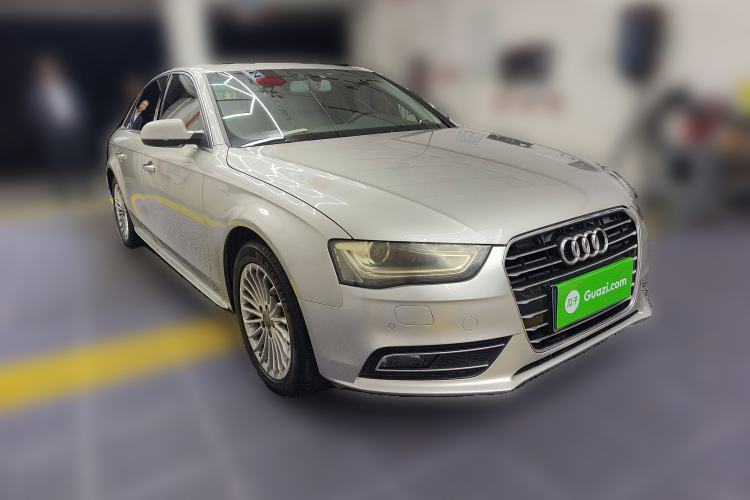 Used Audi A4L 2016 35 TFSI Collector's Edition Automatic Standard Model
