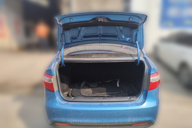 Used Kia K2 2011 Sedan 1.4L Manual Transmission GLS
