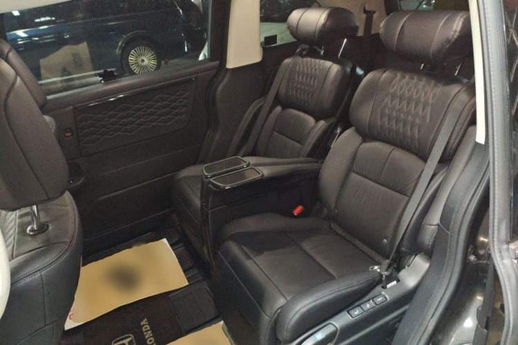 Used Honda Elysion 2022 2.0L eHEV Luxury Edition