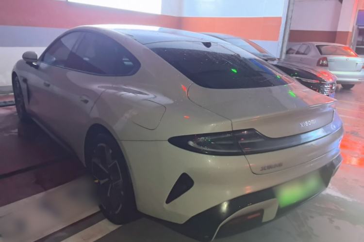 Used Xiaomi Auto SU7 2024 Rear-Drive Ultra-Long Range Advanced Pro-Level Intelligent Driving Version
