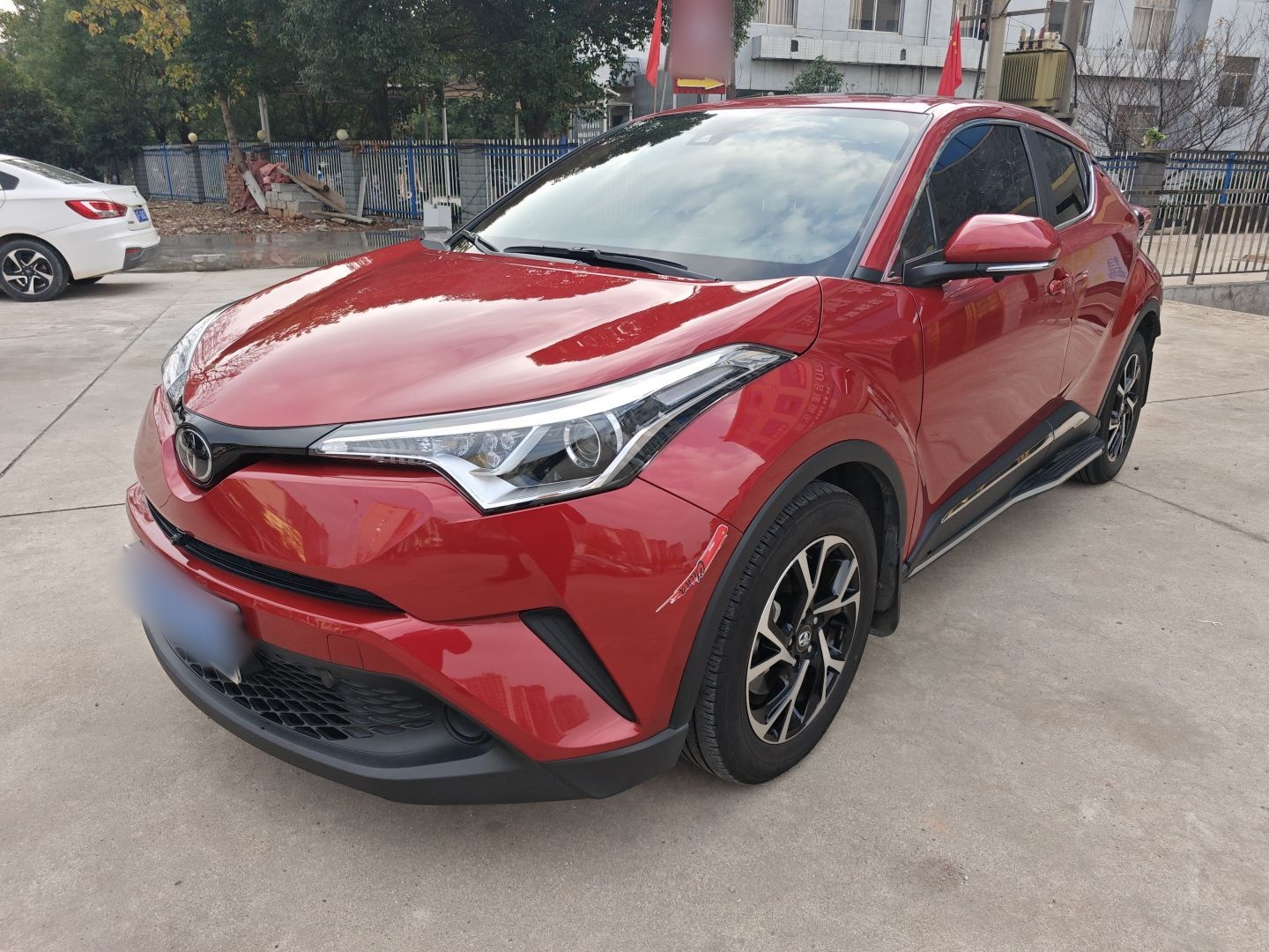 Под передней частью автомобиля