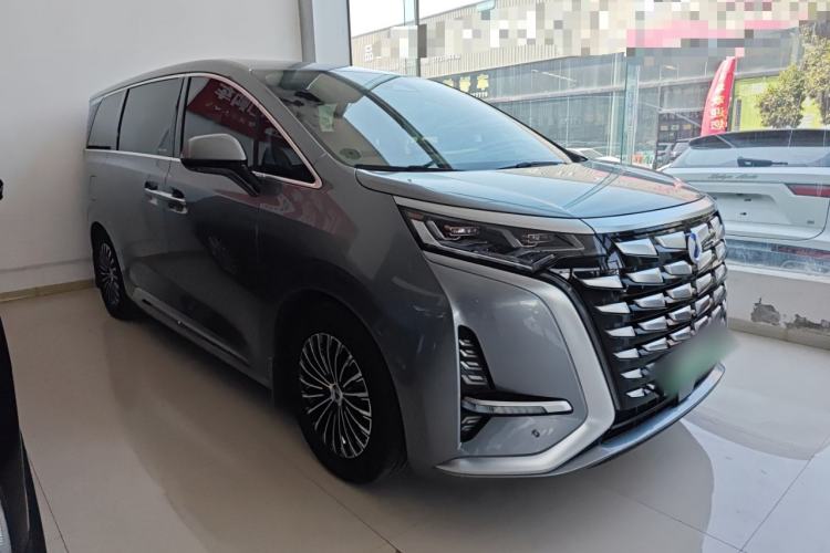 Used Denza D9 2022 DM-i 970 Four-Wheel Drive Prestige Model
