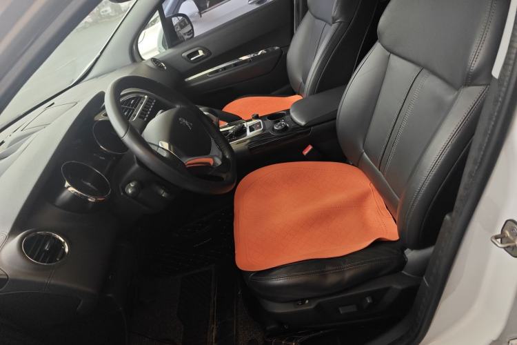 Used Peugeot 3008 2013 1.6THP Automatic Prestige Edition Left Front Seat