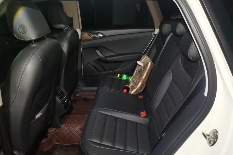 Used Volkswagen Tharu 2022 280TSI Two-Wheel-Drive Luxury Edition