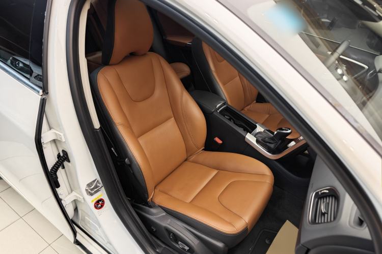 Used Volvo S60 2018 S60L T3 Smart Upgrade Edition
