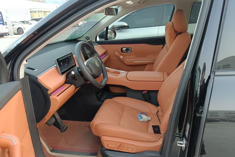 Used Leapmotor C16 2026 Extended-Range 280 LiDAR Zhizun Edition 5 Seats