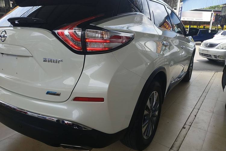 Used Nissan Murano 2021 2.5L XL Two-Wheel Drive Smart Connect Luxury Edition