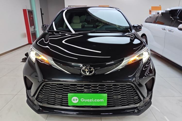 Used Toyota Granvia 2024 2.5L Hybrid Prestige ULTRA Edition
