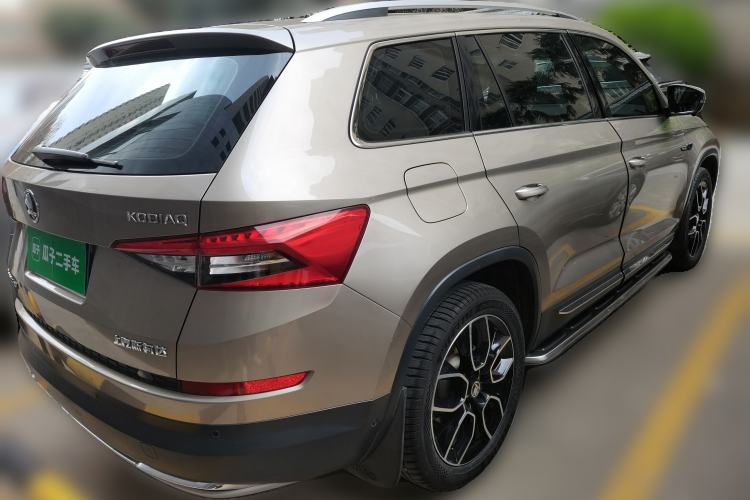 Used Skoda Kodiaq 2018 TSI380 7-Seater Four-Wheel-Drive Flagship Edition Rear Right 45 Deg