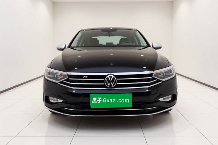 Used Volkswagen Magotan 2020 280TSI DSG Comfort Edition Exterior 1