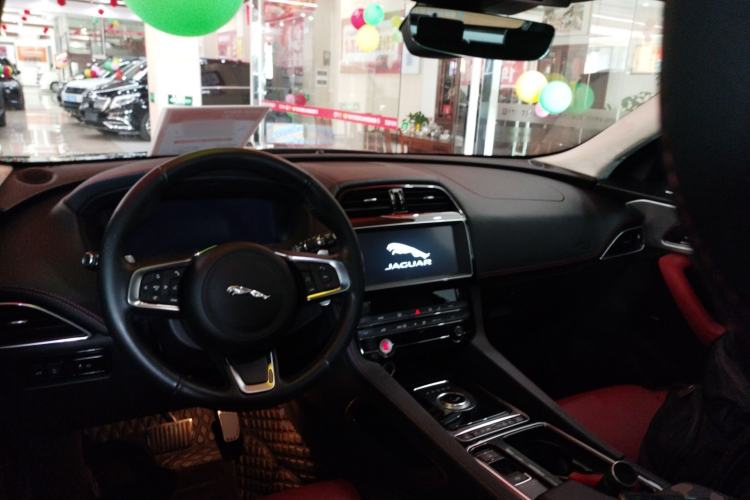 Used Jaguar F-PACE 2020 2.0T Rally Edition
