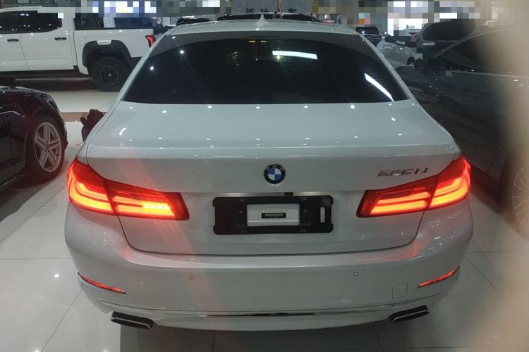 Used BMW 5 Series 2019 525Li Luxury Package