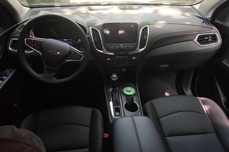 Used Chevrolet Equinox 2019 Redline 550T Automatic All-Wheel-Drive RS Model China VI Standard