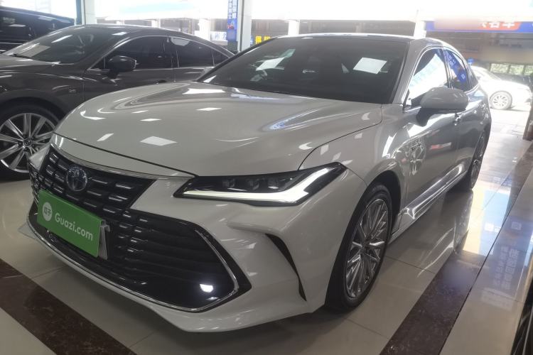 Used Toyota Avalon 2023 Dual-Motor 2.5L XLE Prestige Edition