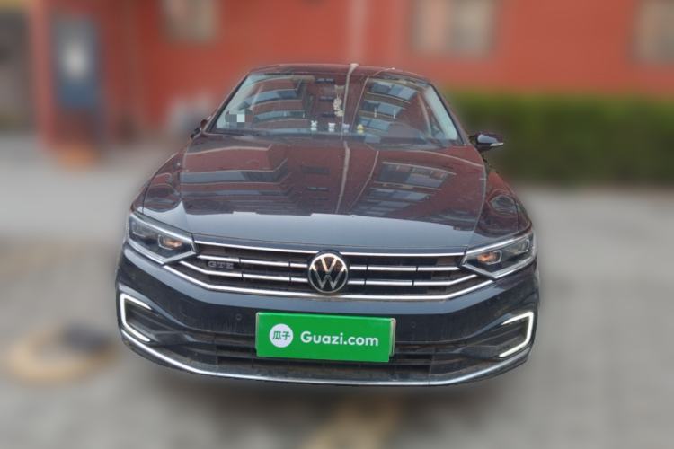 Used Volkswagen Tayron GTE Plug-in Hybrid 2022 1.4T Luxury Edition Front