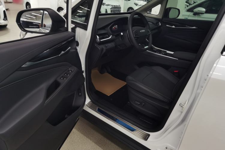 Used SAIC MAXUS G50 2023 PLUS 1.5T Happiness-Recommended Automatic Cruise Version Driver Seat