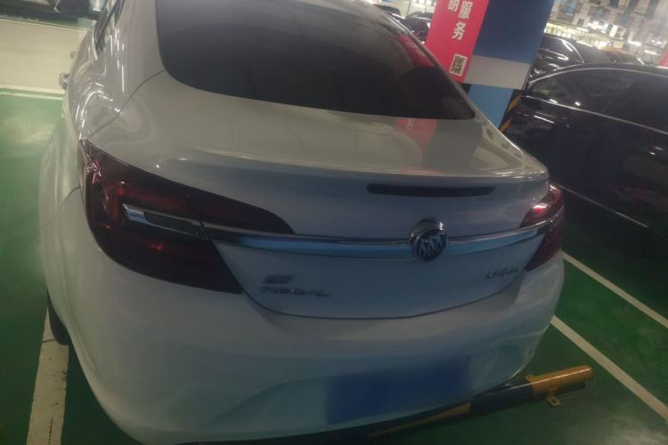 Used Buick Regal 2015 2.0L Leading Fashion Edition